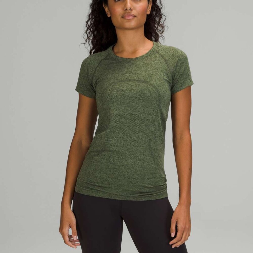 Lululemon Swiftly Tech Short Sleeve Shirt 2.0 - Dark green - Size 4